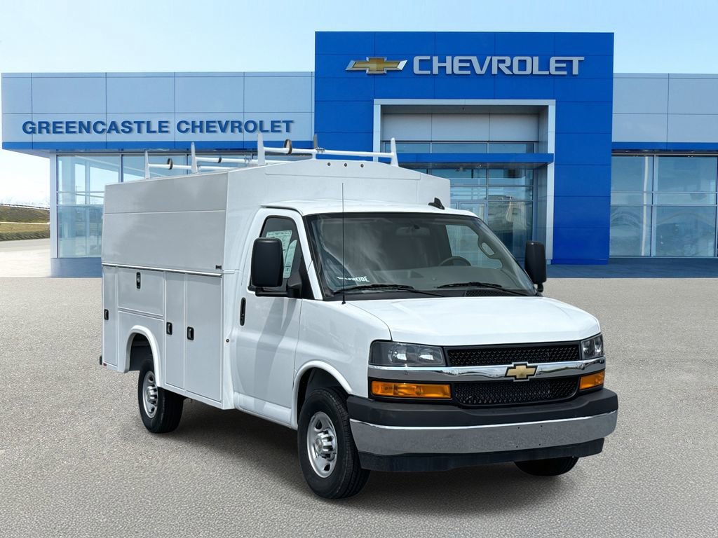 New 2025 Chevrolet Express 3500