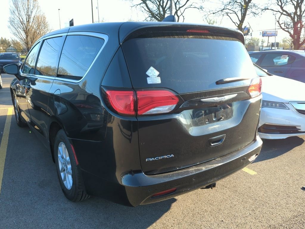 2017 Chrysler Pacifica Touring