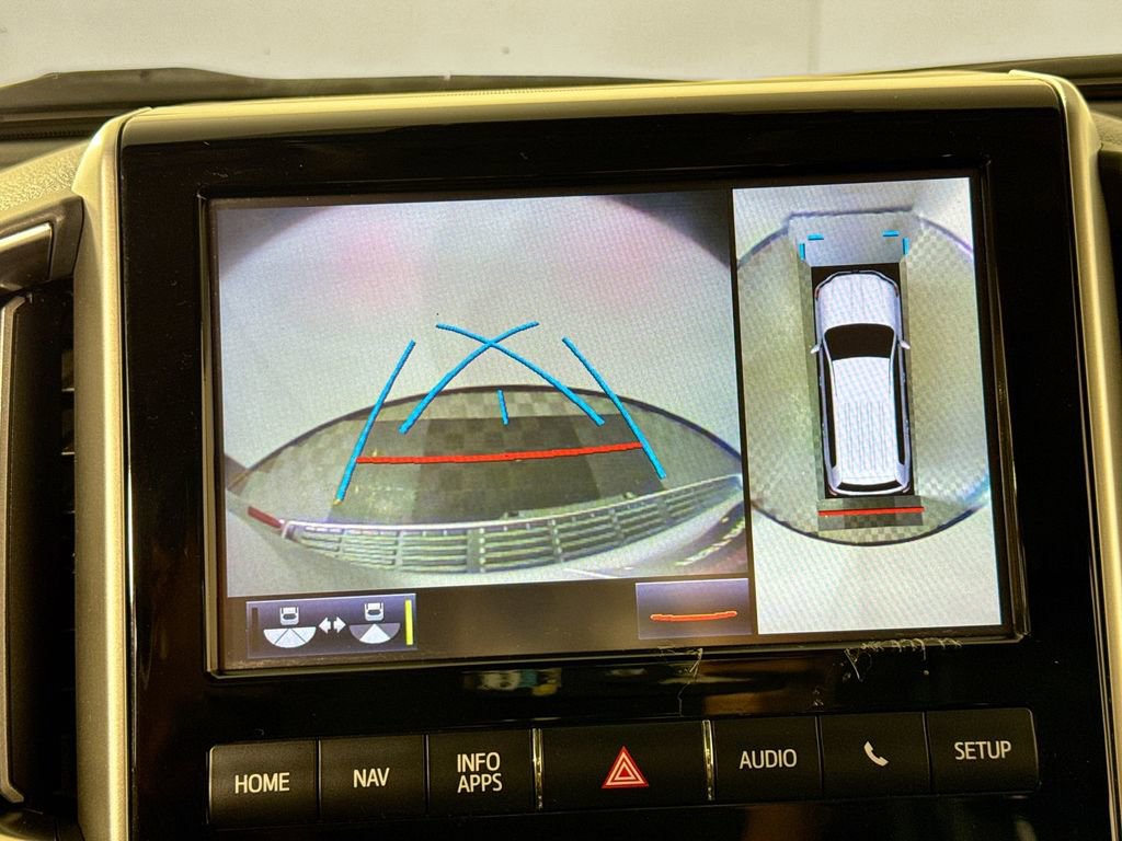 2016 Toyota Land Cruiser