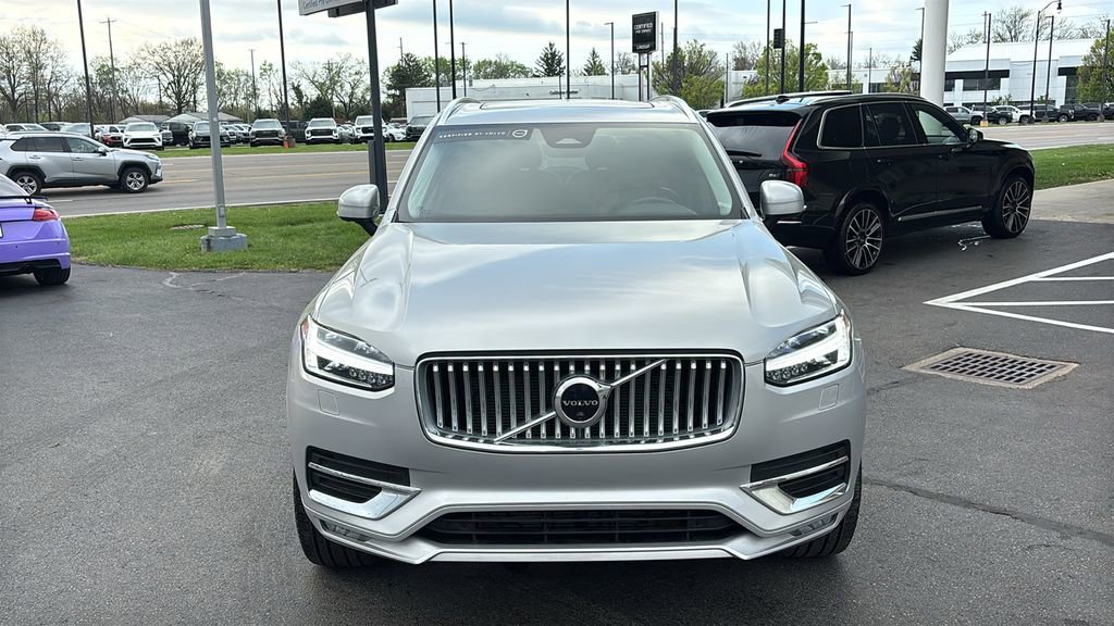 2023 Volvo Xc90 B6 Plus