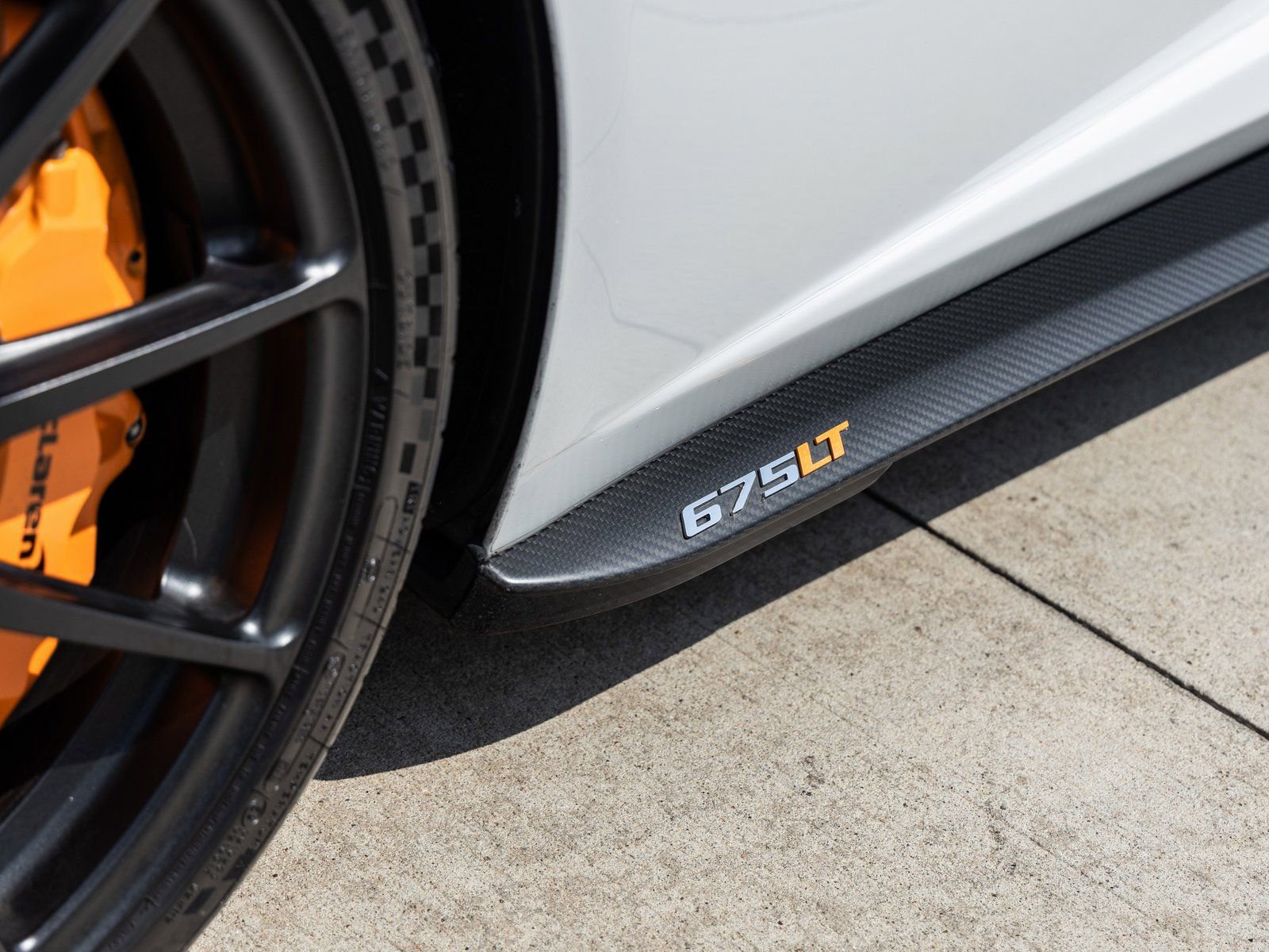 Used 2016 McLaren 675LT Coupe photo 16