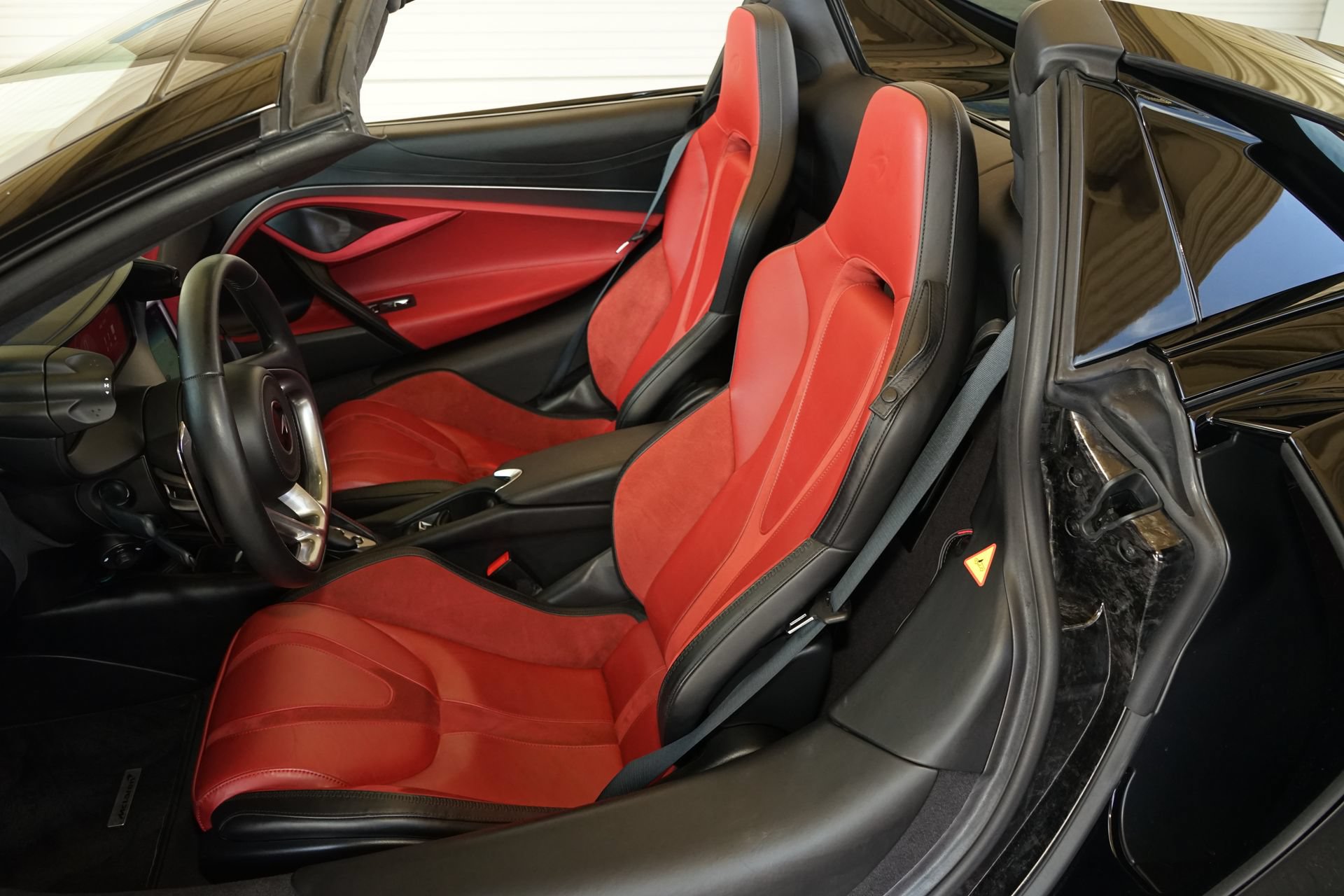 Used 2024 McLaren 750S Spider photo 12