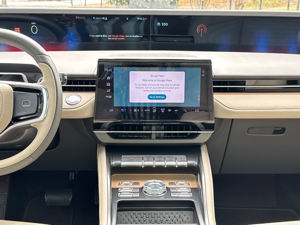 2025 Lincoln Nautilus Reserve