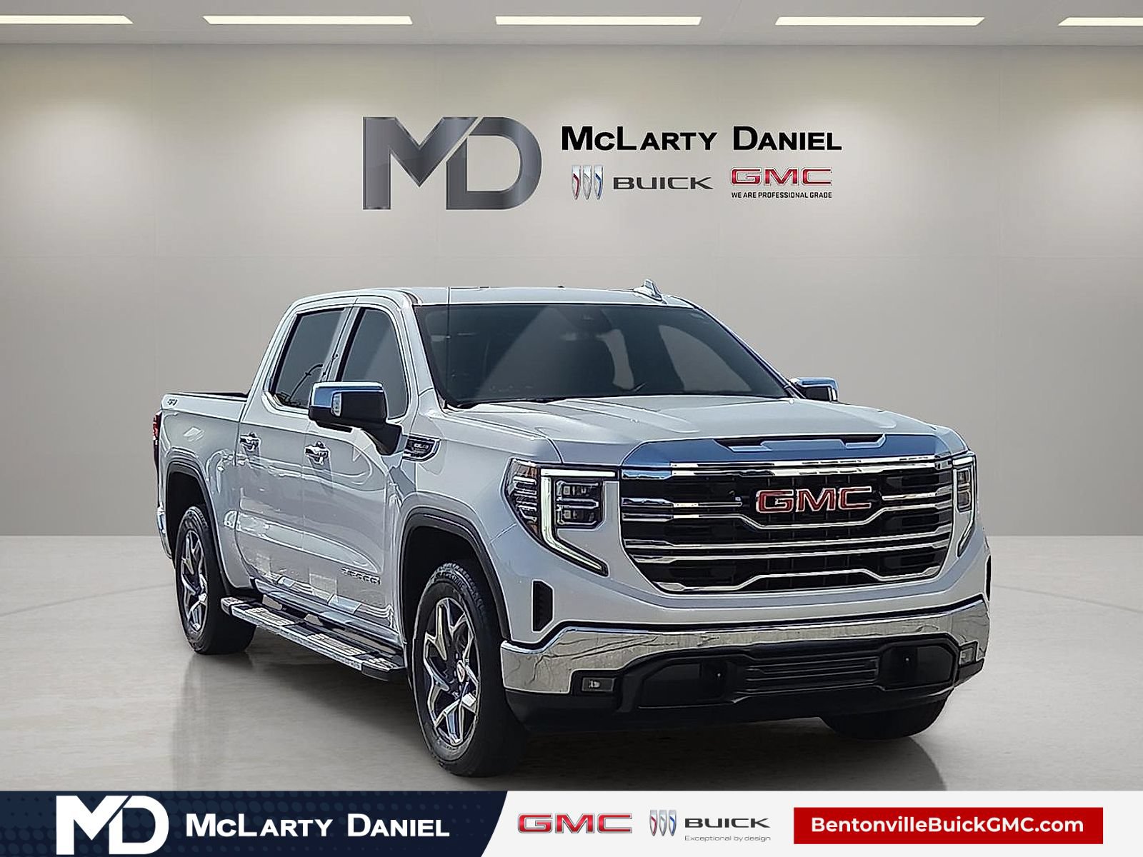 Certified 2023 GMC Sierra 1500 SLT w/ SLT Premium Package