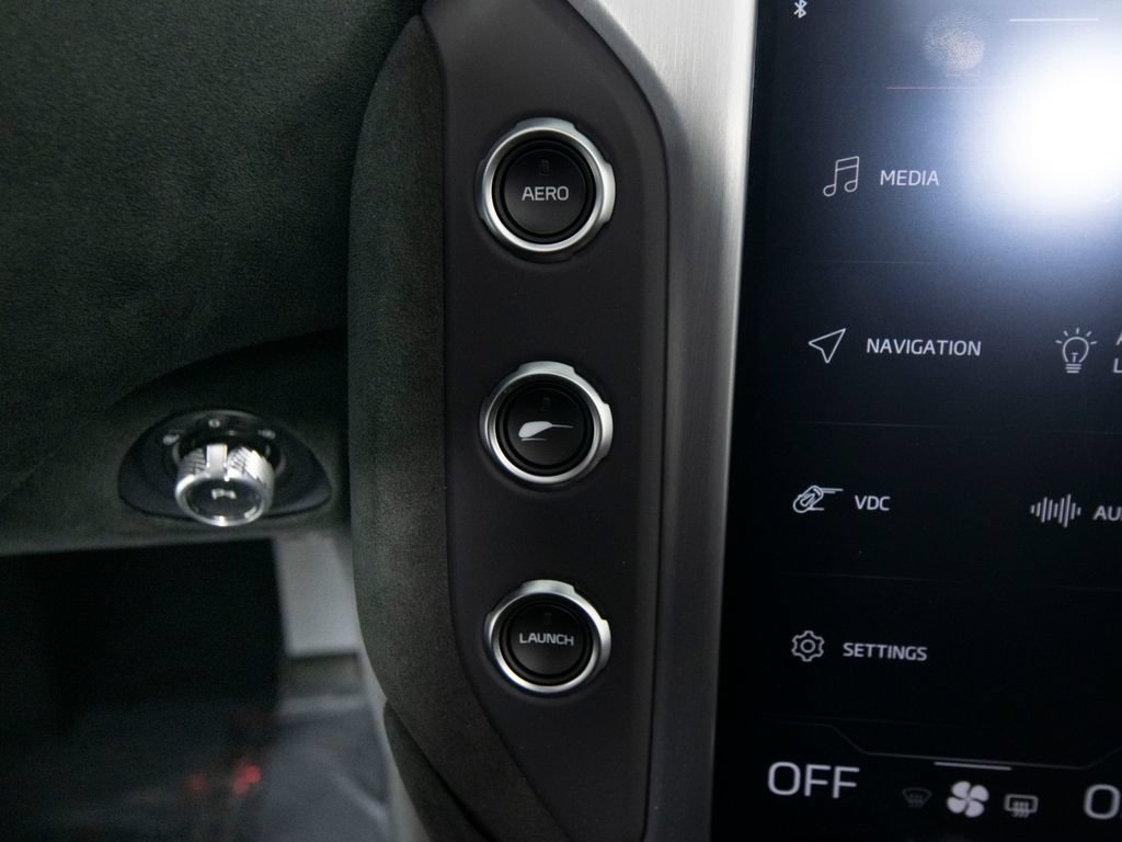 Used 2024 McLaren 750S Spider photo 25