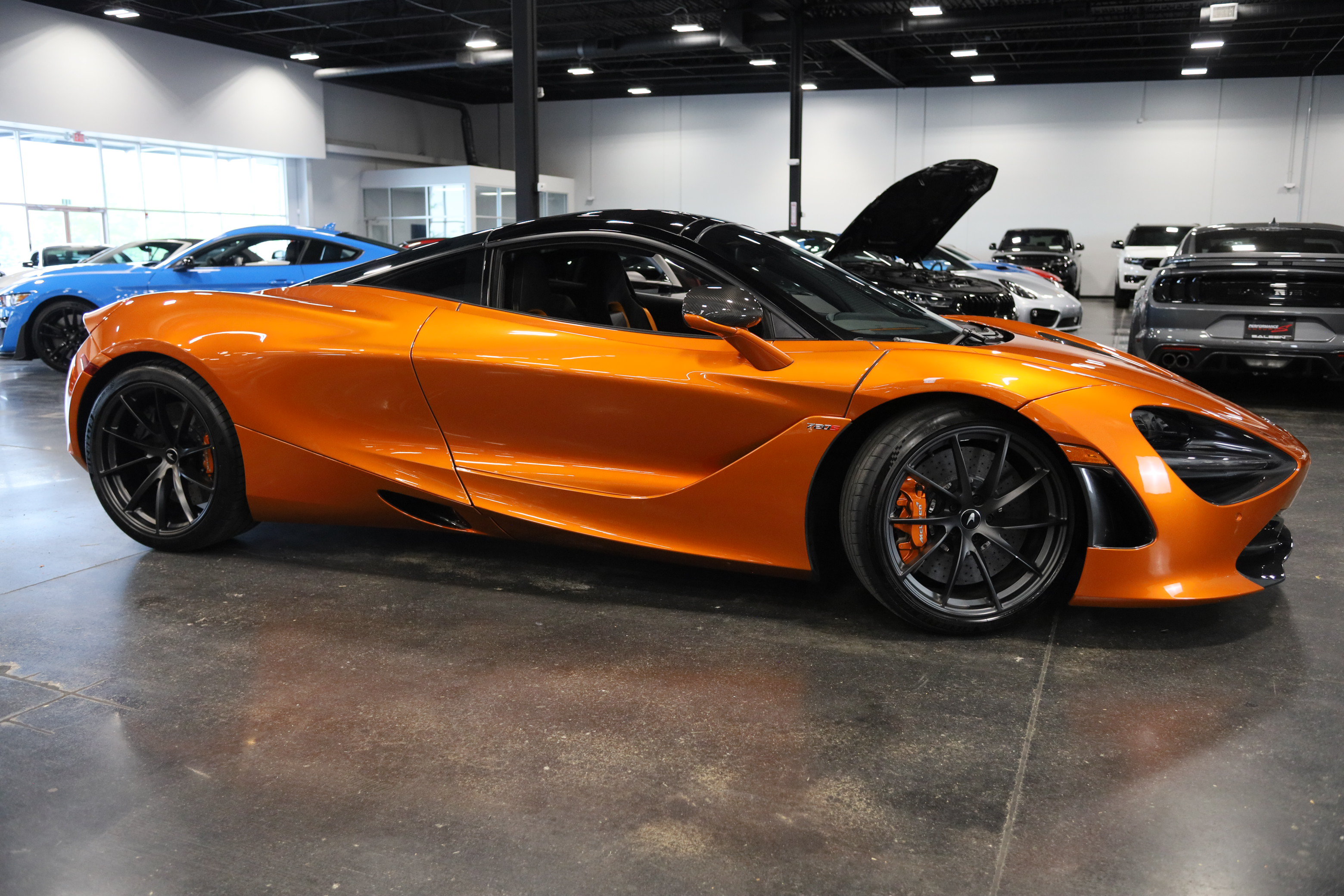 Used 2019 McLaren 720S Performance photo 7
