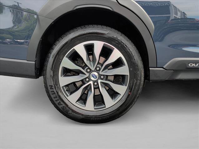 2023 Subaru Outback Touring XT