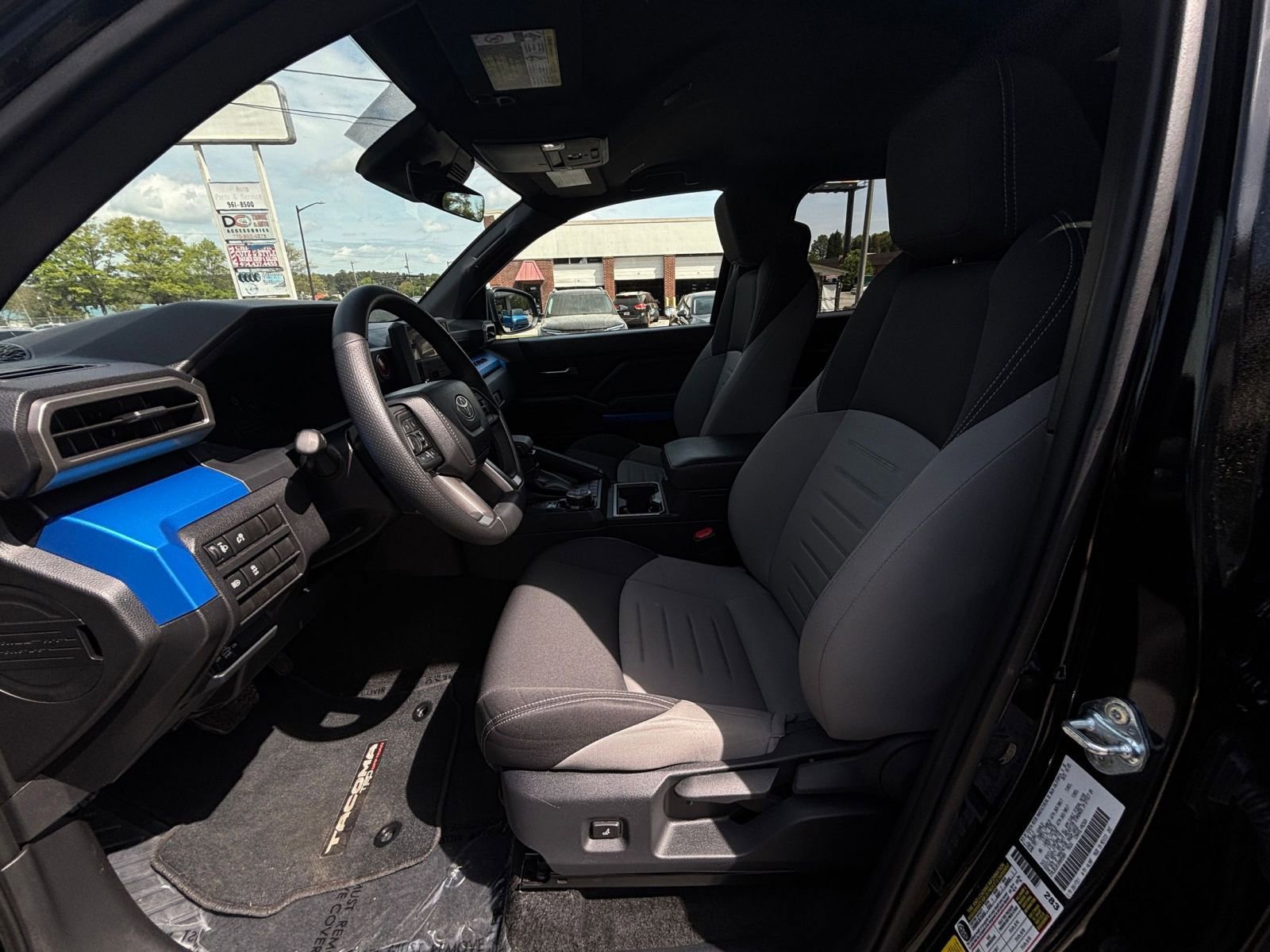 2025 Toyota Tacoma TRD Off-Road