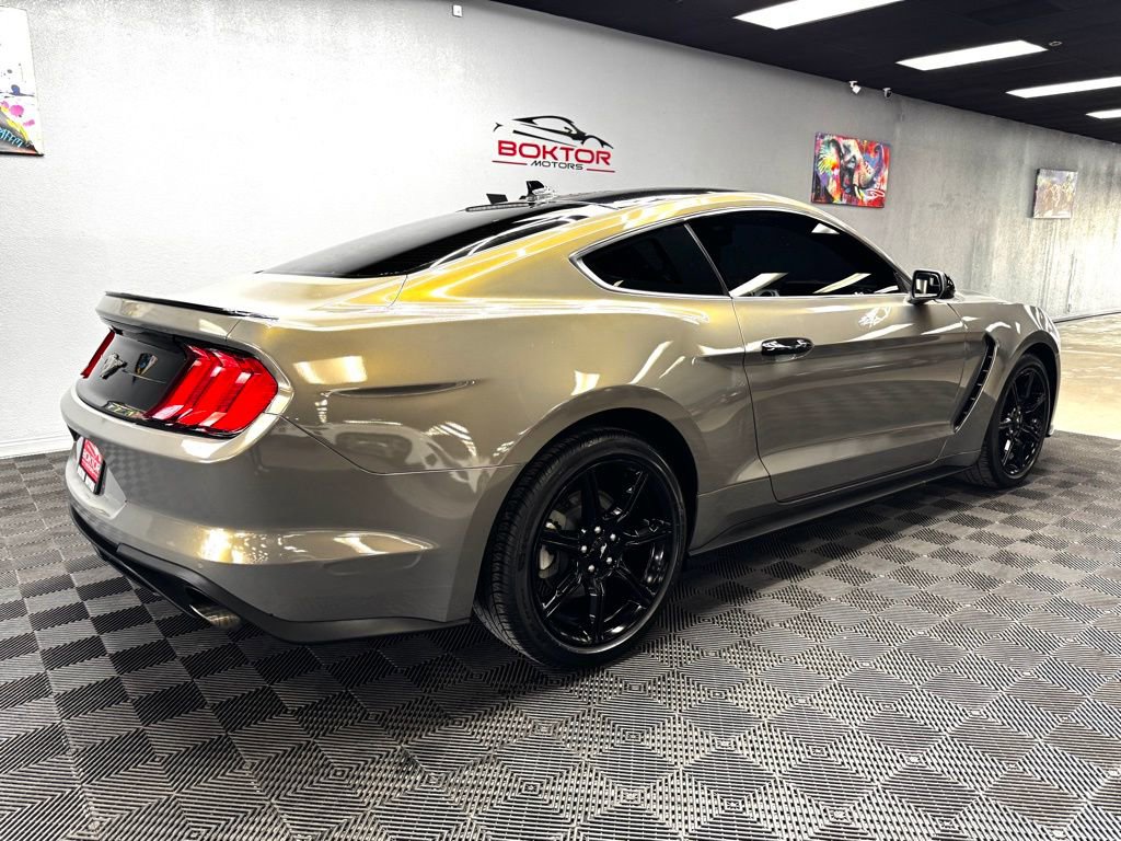 2020 Ford Mustang Coupe