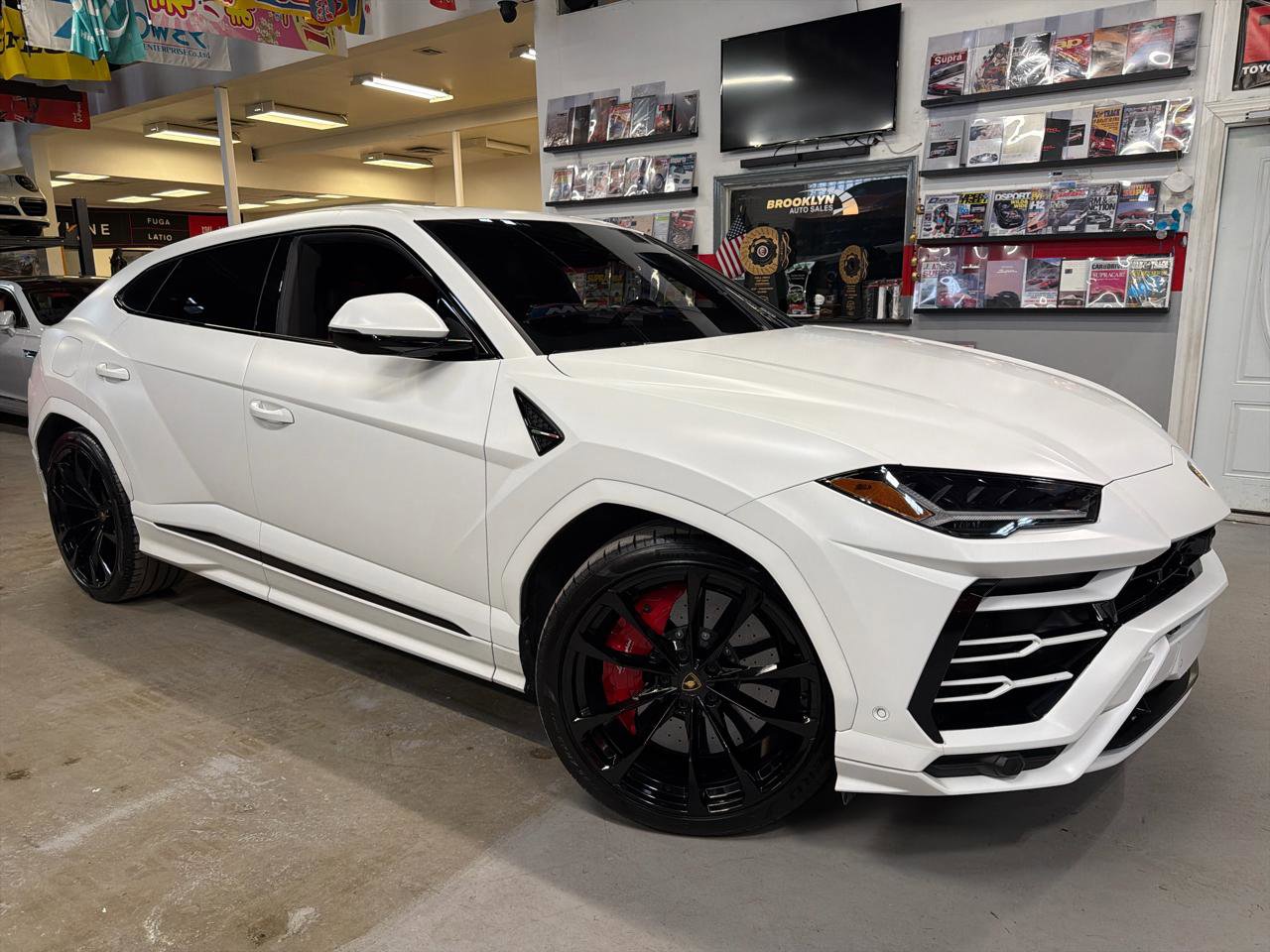 Used 2022 Lamborghini Urus