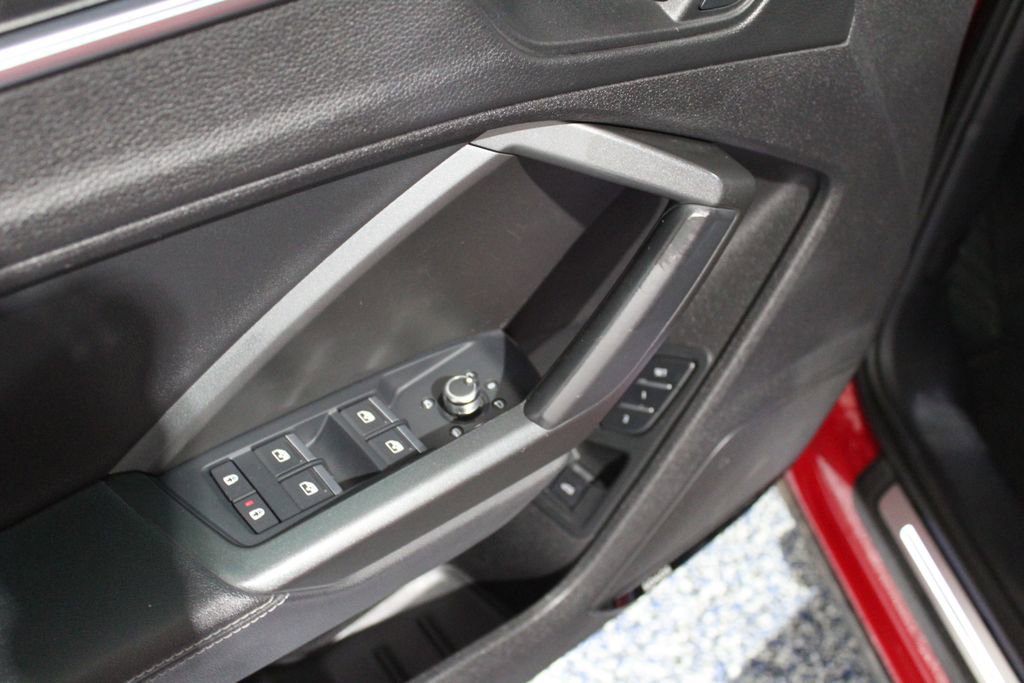 2022 Audi Q3 2.0T Premium Plus