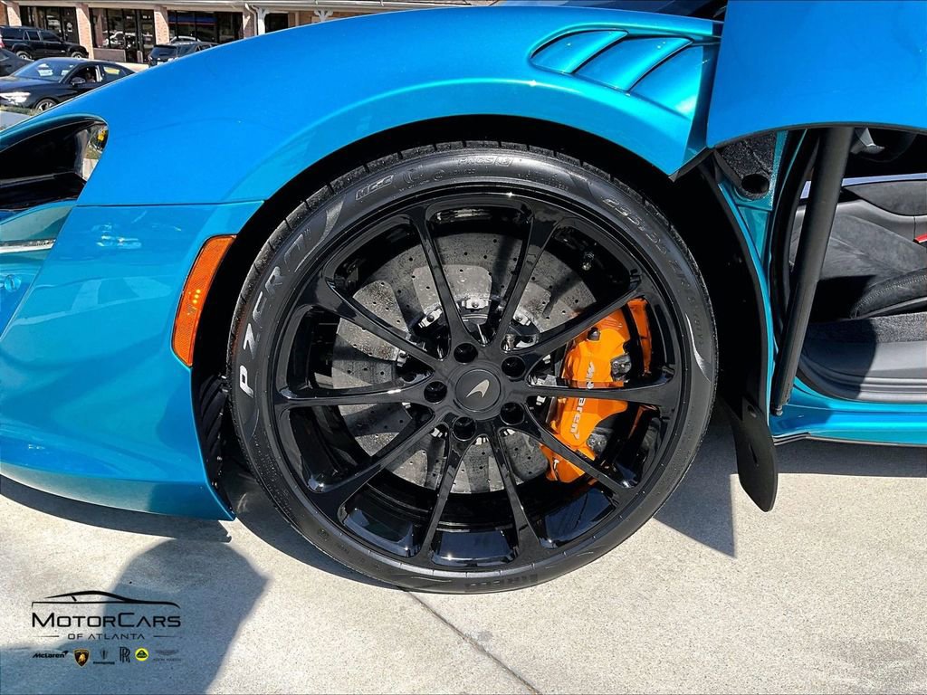 2026 McLaren Artura Spider