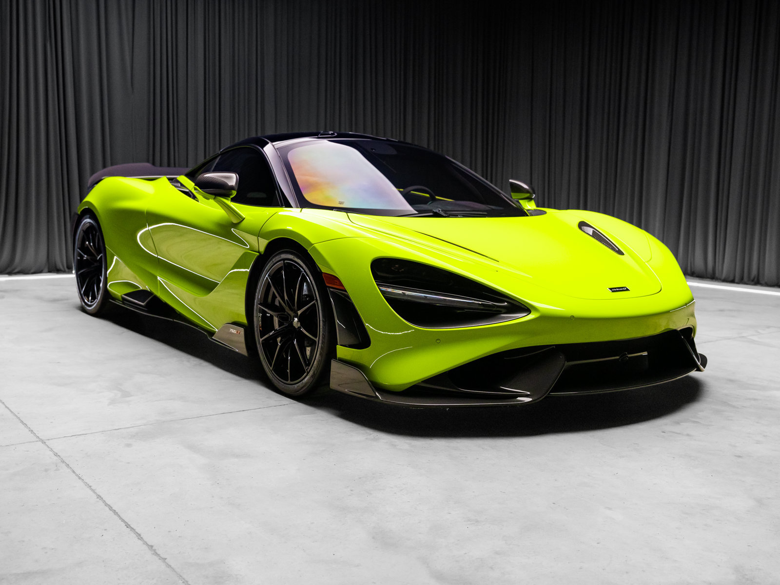 Used 2021 McLaren 765LT photo 18