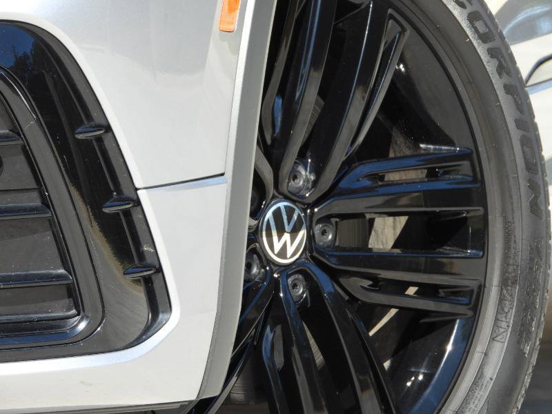 2022 Volkswagen Tiguan SE R-Line