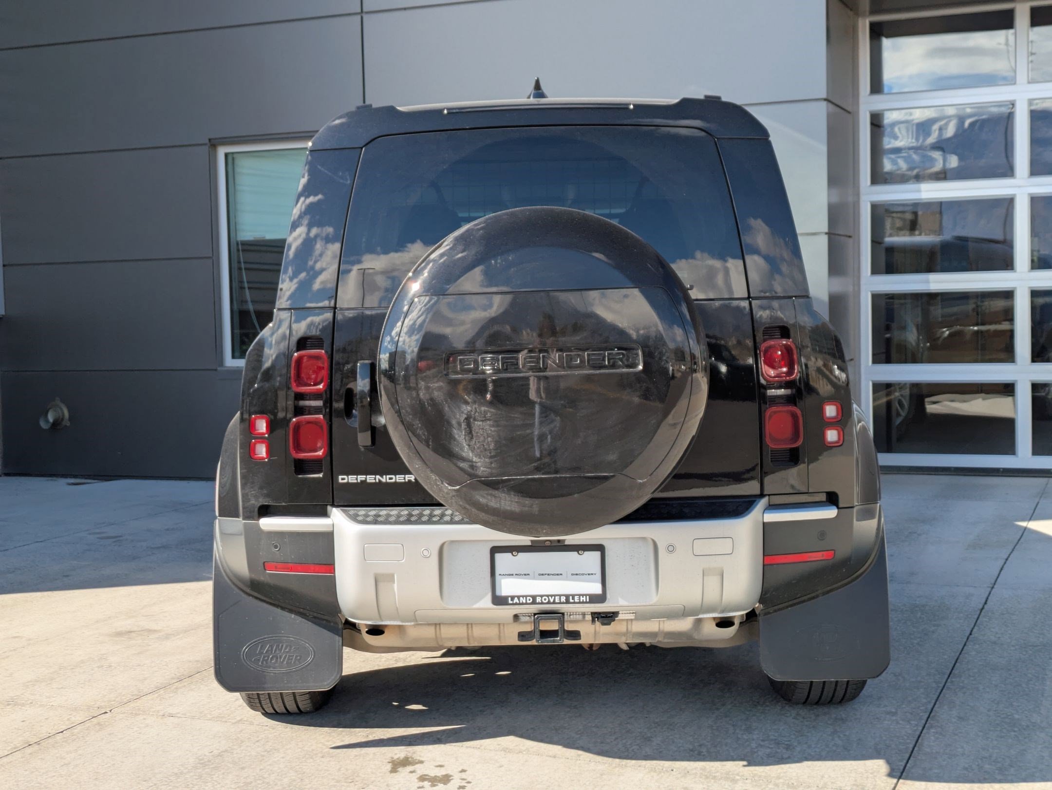 2025 Land Rover Defender 110 S