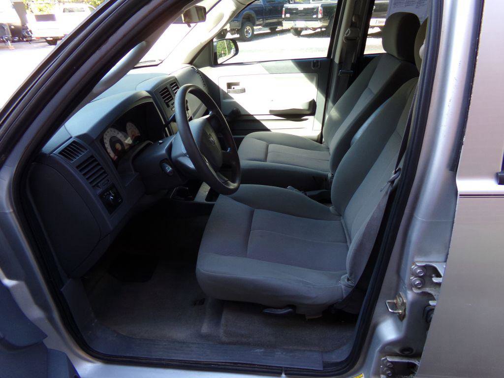 2006 Dodge Dakota ST