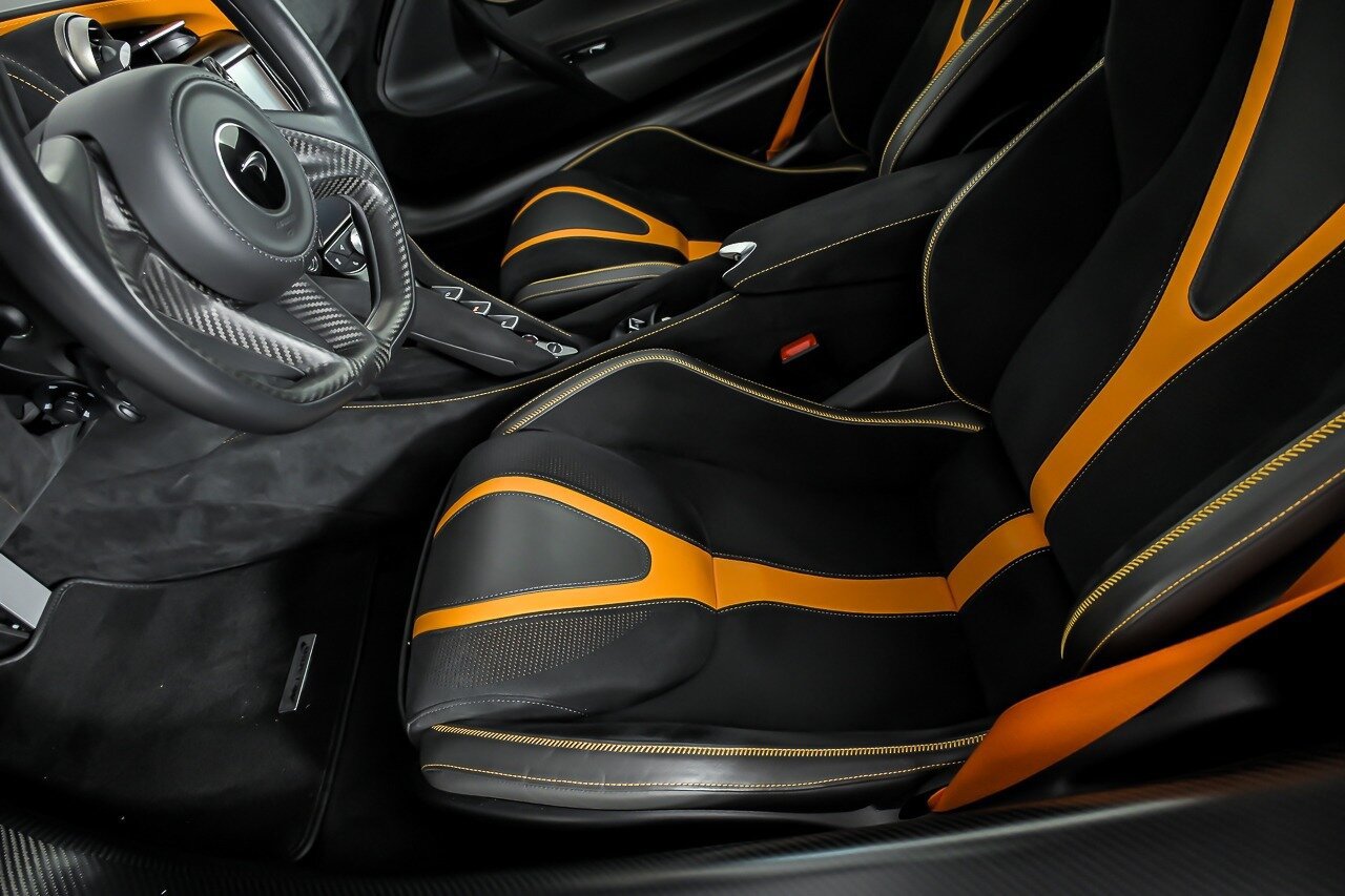 Used 2022 McLaren 720S Performance photo 17