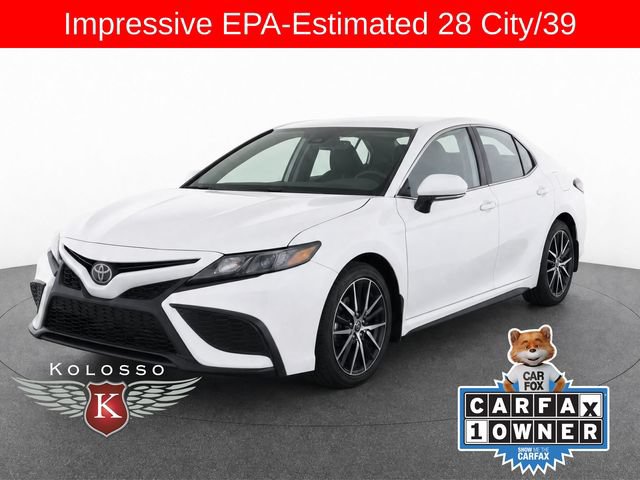 Used 2024 Toyota Camry SE w/ Blackout Package (TMS)