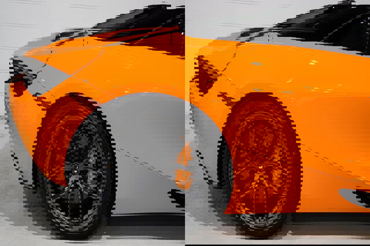 Used 2022 McLaren 720S Performance photo 23