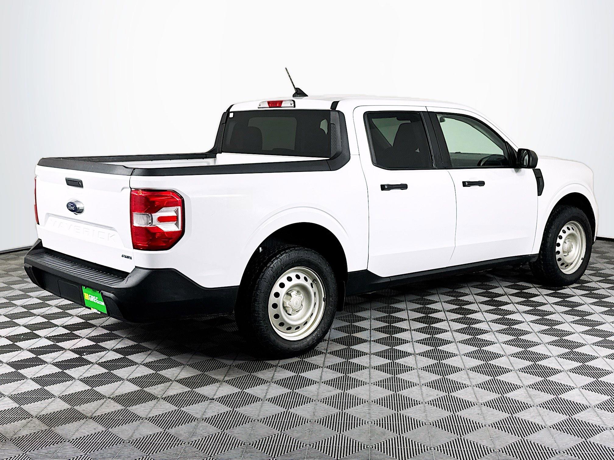 2023 Ford Maverick XL