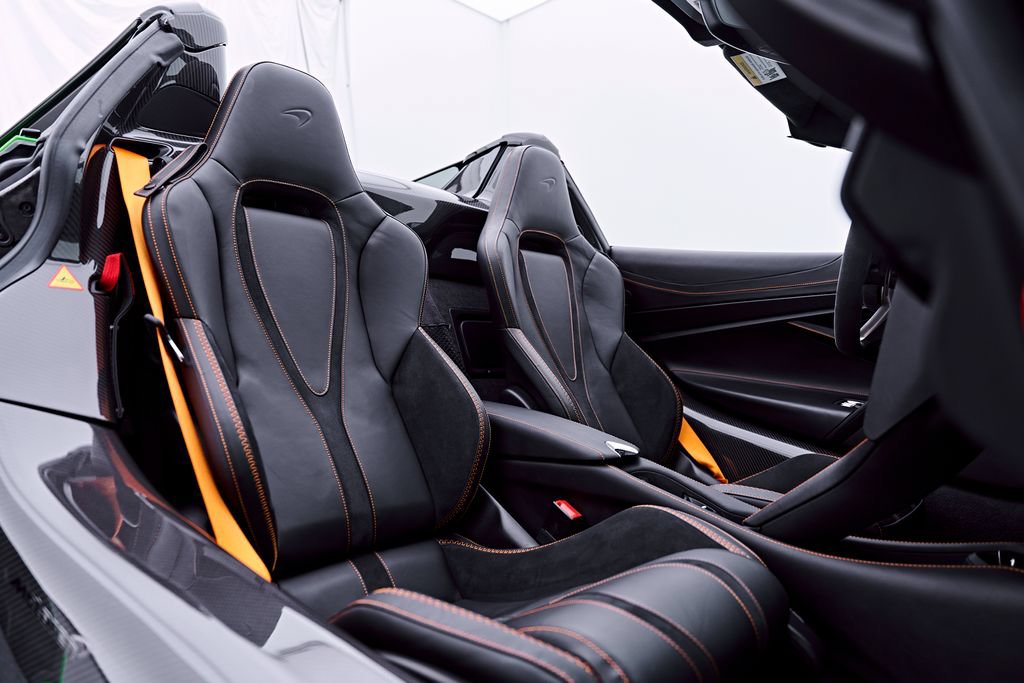 Used 2025 McLaren 750S Spider photo 67