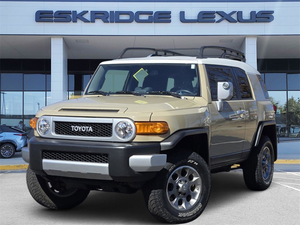Used 2013 Toyota FJ Cruiser 4WD w/ Upgrade Pkg