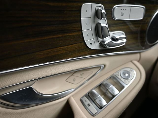 2021 Mercedes-Benz C 300 Sedan