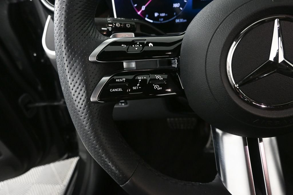 2024 Mercedes-Benz GLC 300