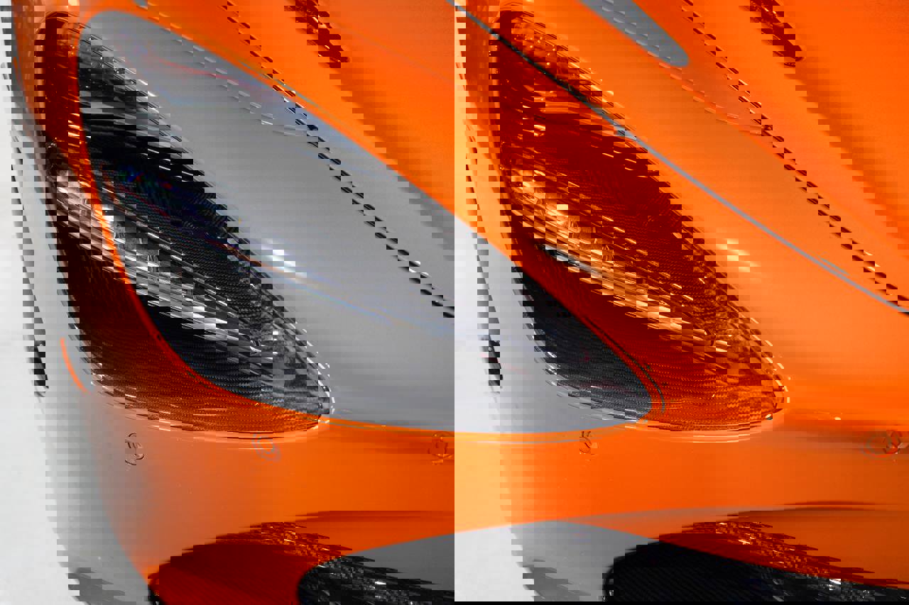 Used 2018 McLaren 720S Performance photo 31