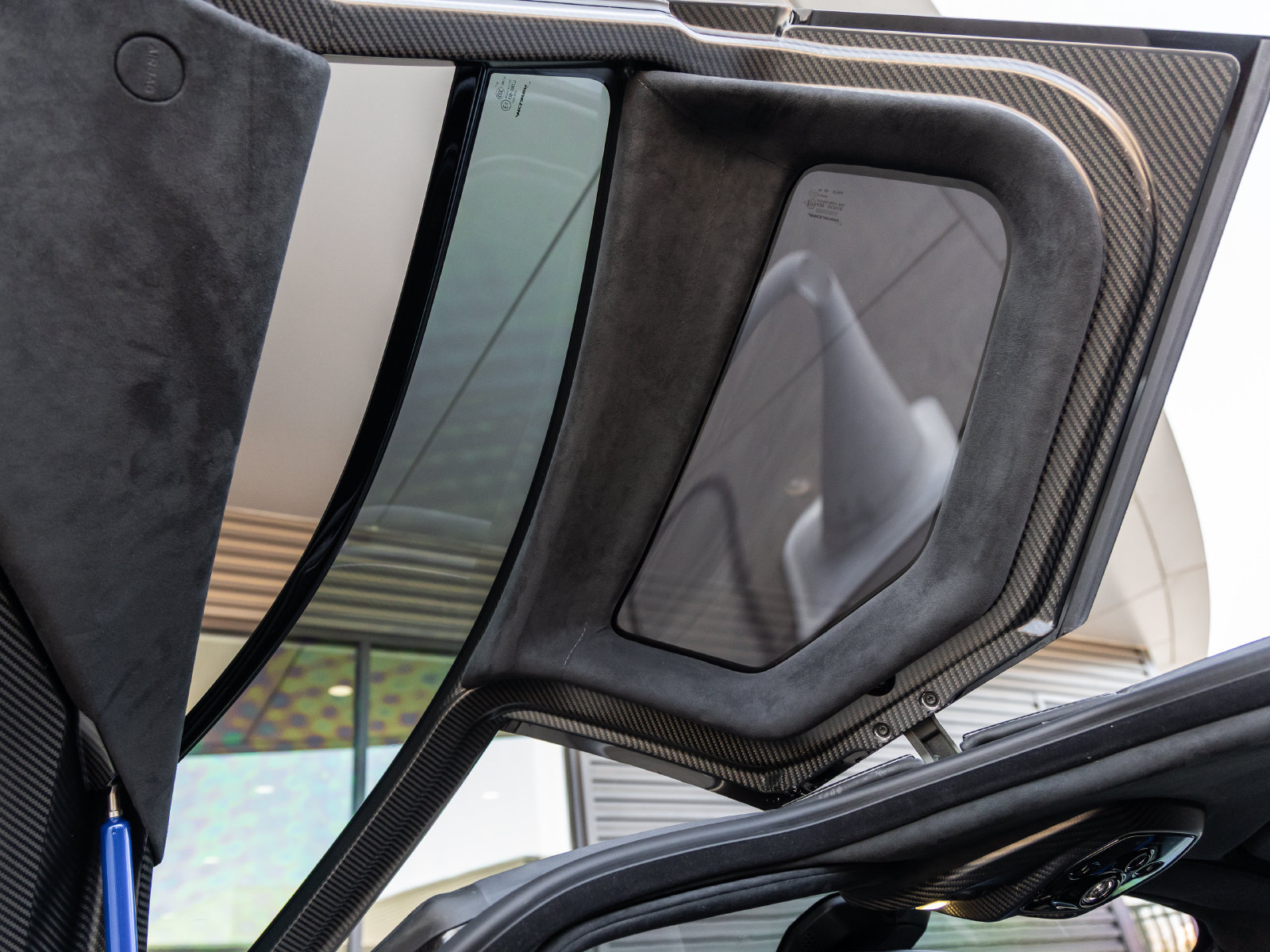 Used 2019 McLaren Senna photo 47
