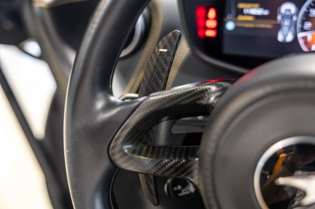 Used 2020 McLaren 600LT Spider photo 38