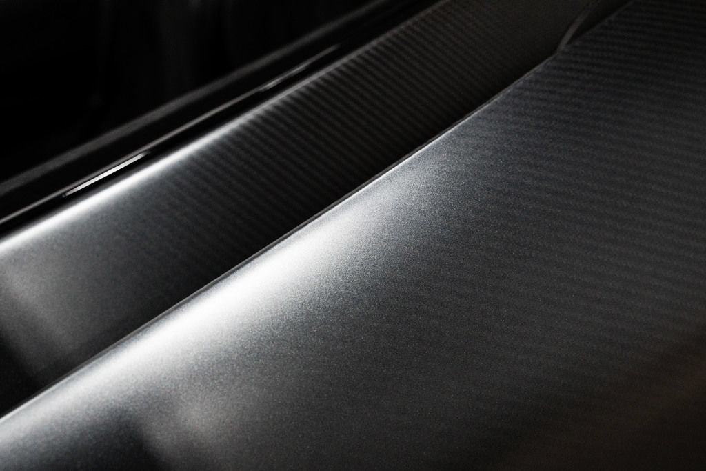 Used 2022 McLaren 765LT photo 2