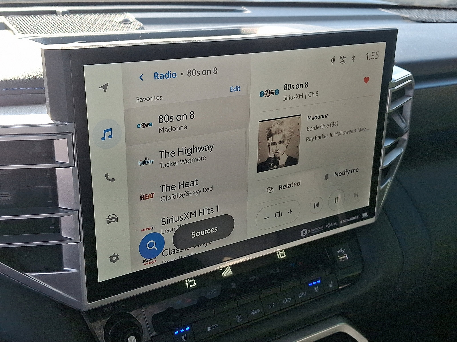 2022 Toyota Tundra Platinum