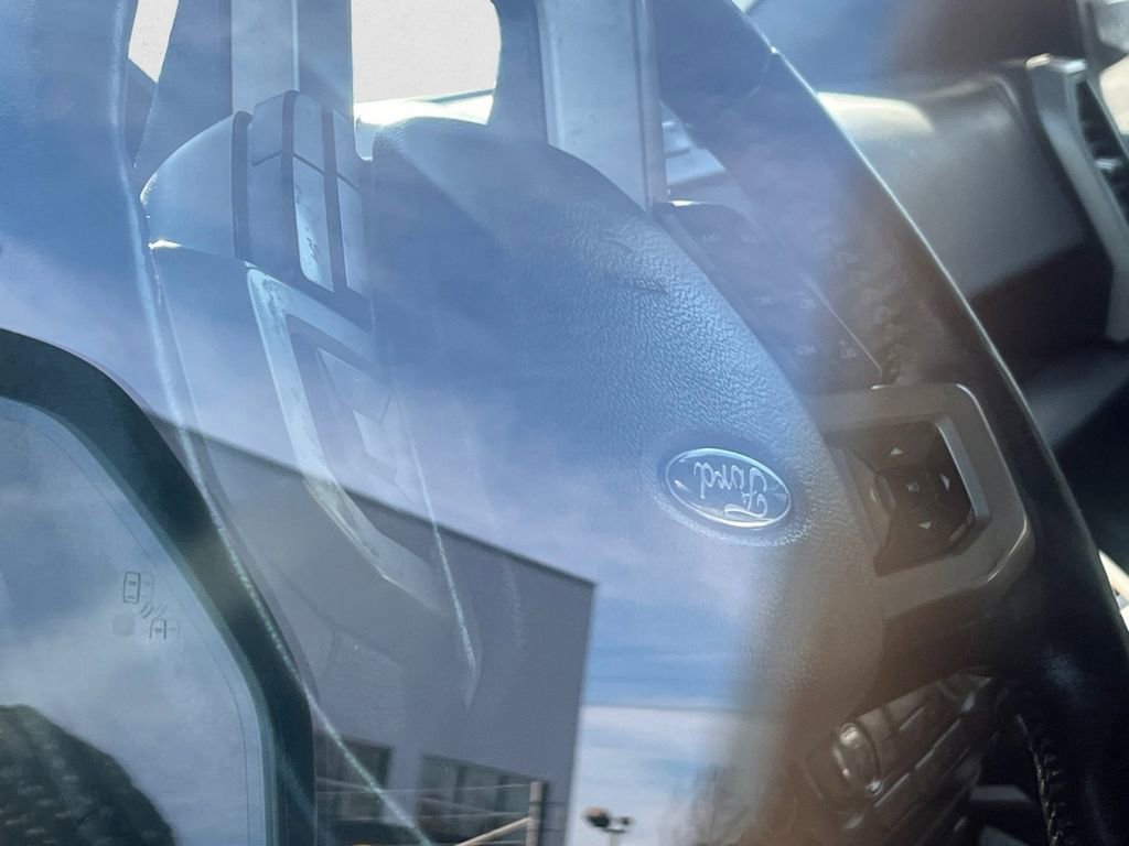 2017 Ford F150 Lariat