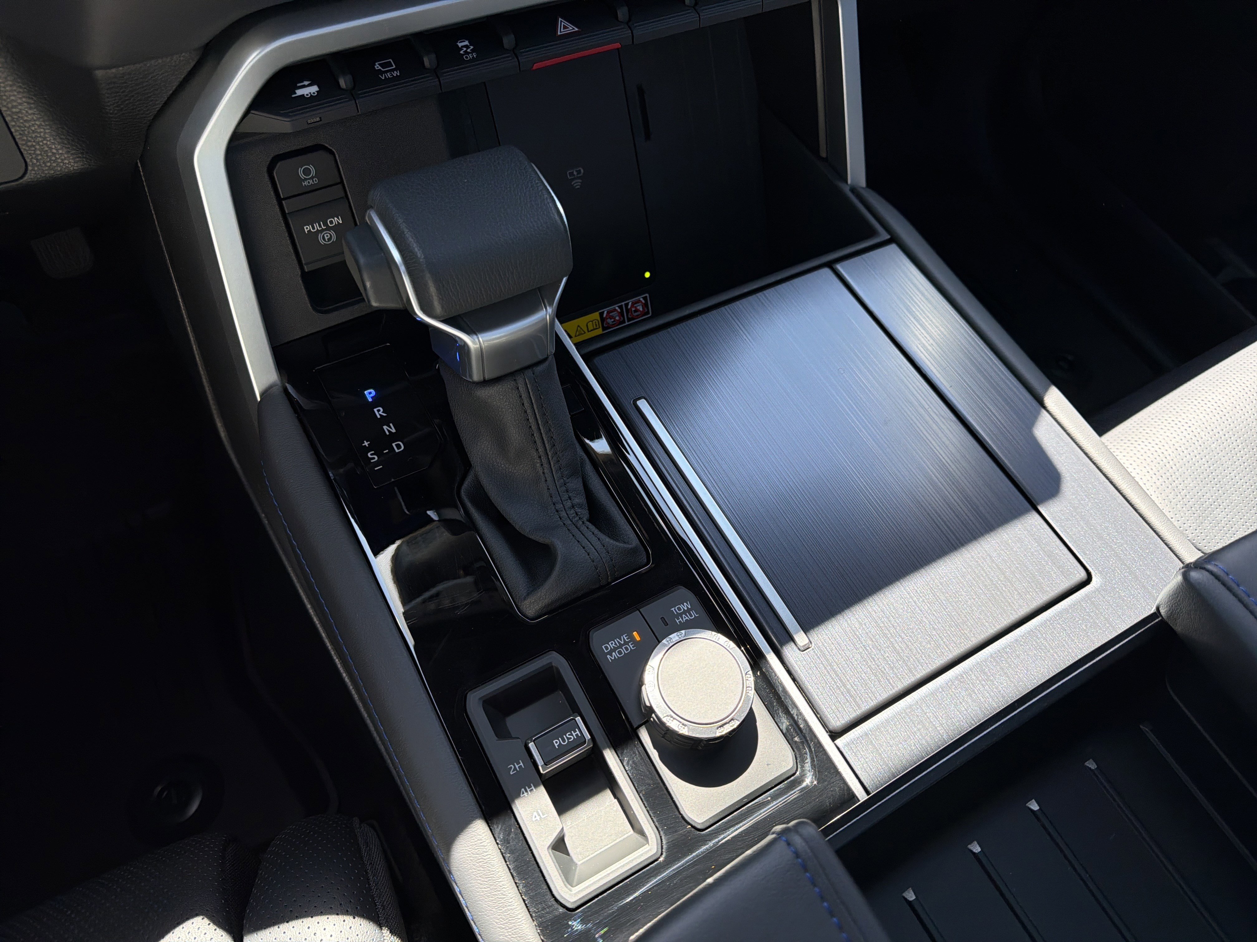 2025 Toyota Tundra Platinum