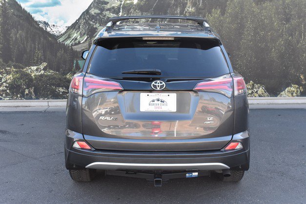 2016 Toyota RAV4 SE