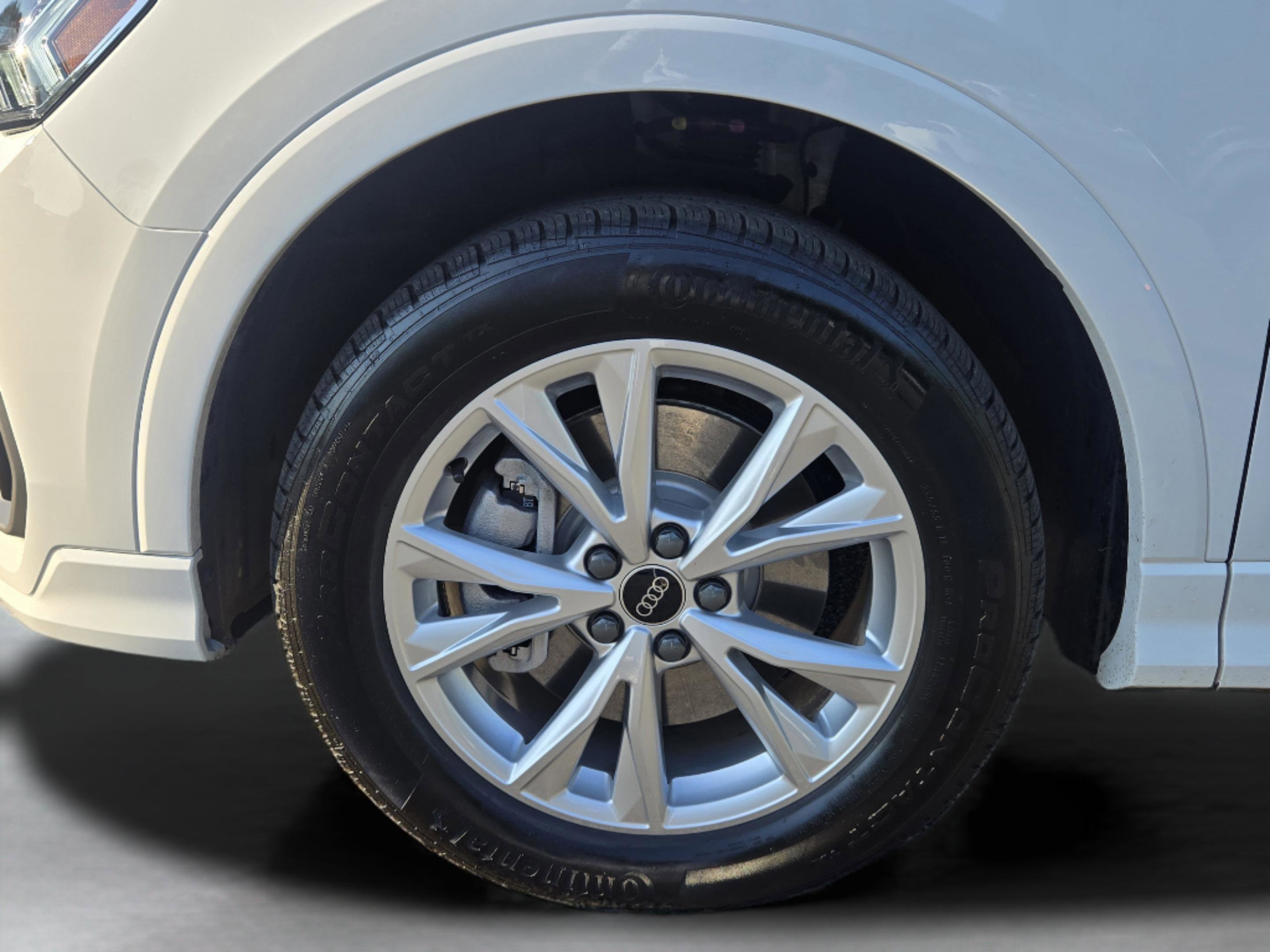 2025 Audi Q3 2.0T Premium