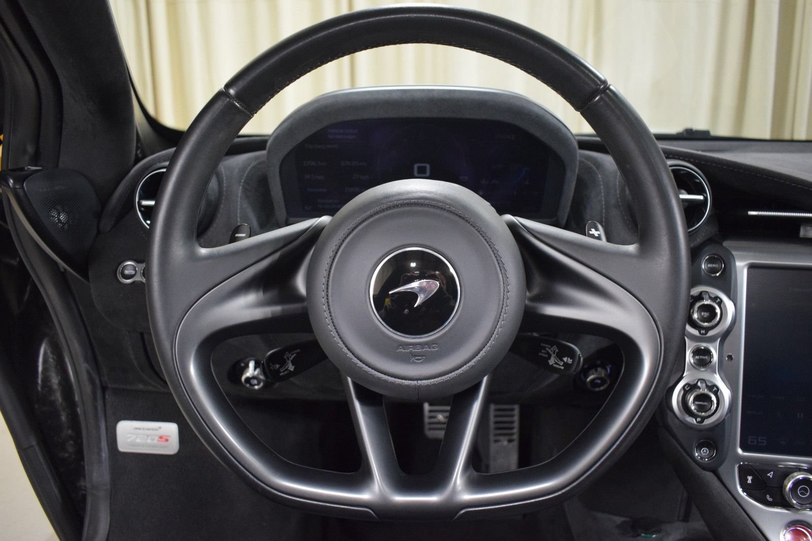 Used 2020 McLaren 720S Performance photo 24