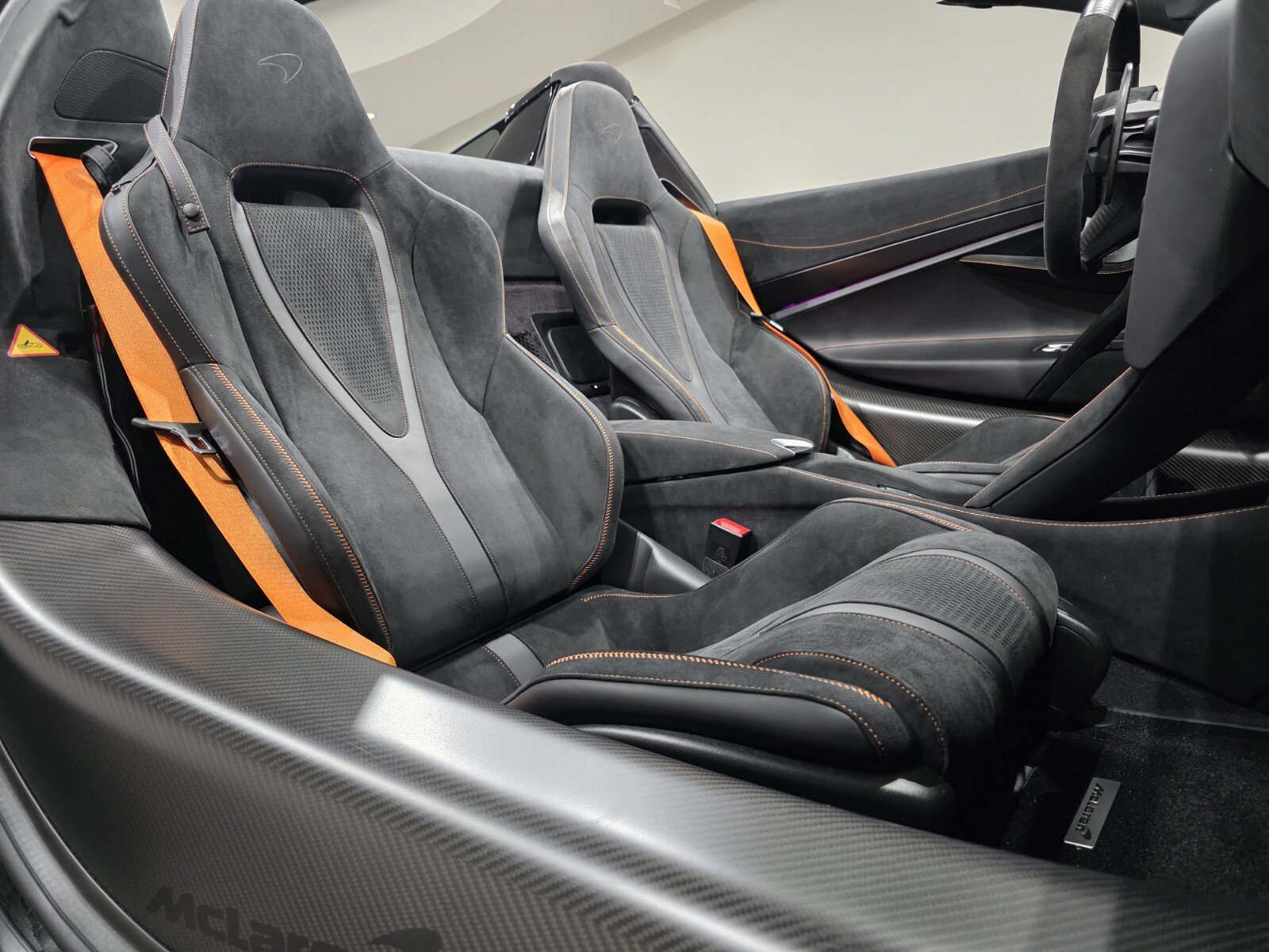 Used 2025 McLaren 750S Spider photo 27