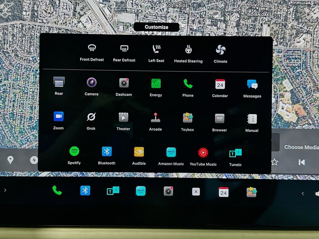 2022 Tesla Model S Plaid