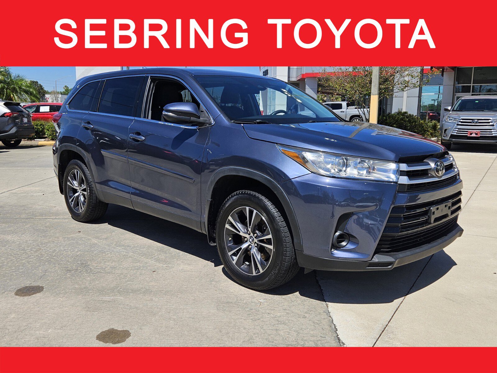 2019 Toyota Highlander LE