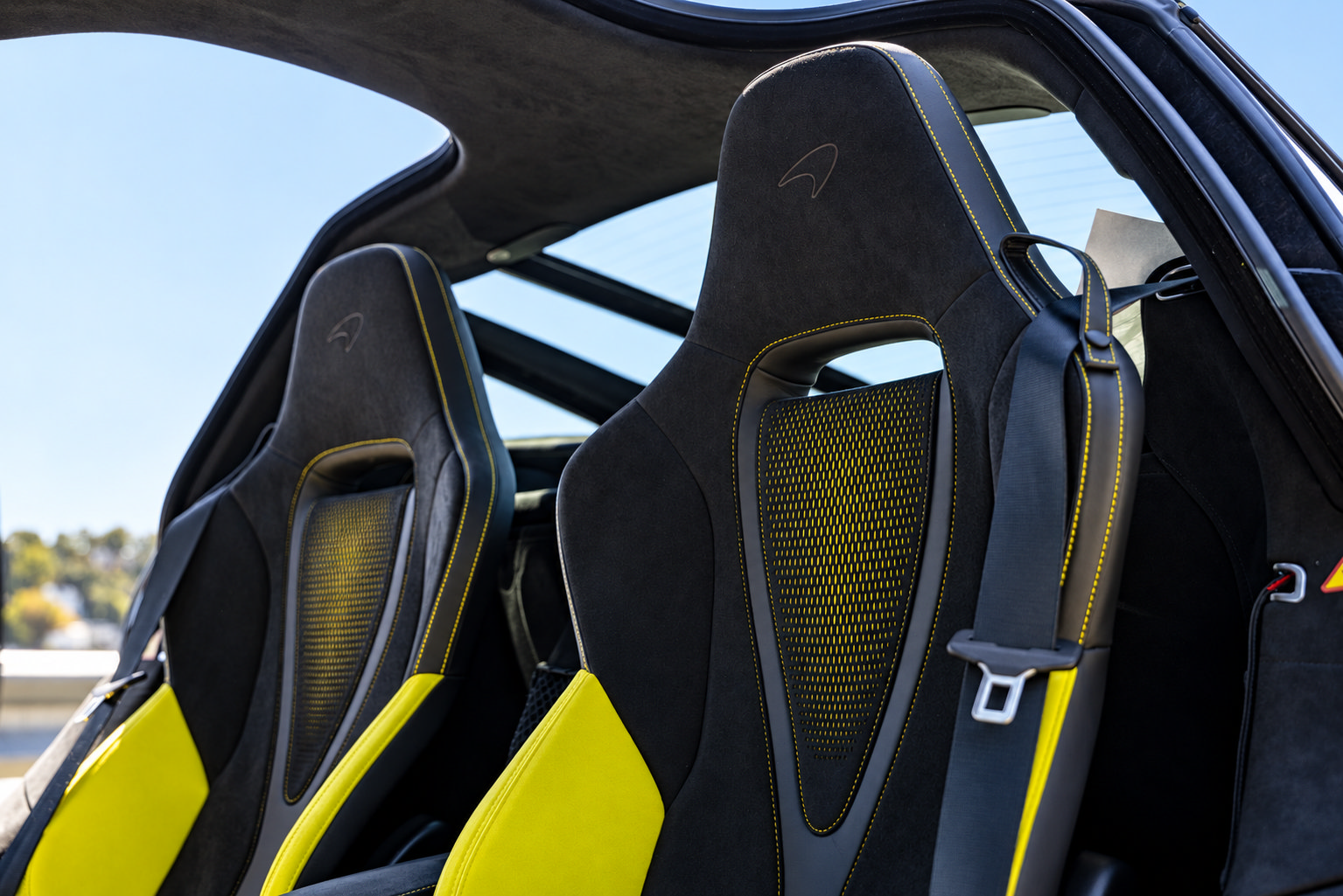 Used 2024 McLaren 750S photo 16