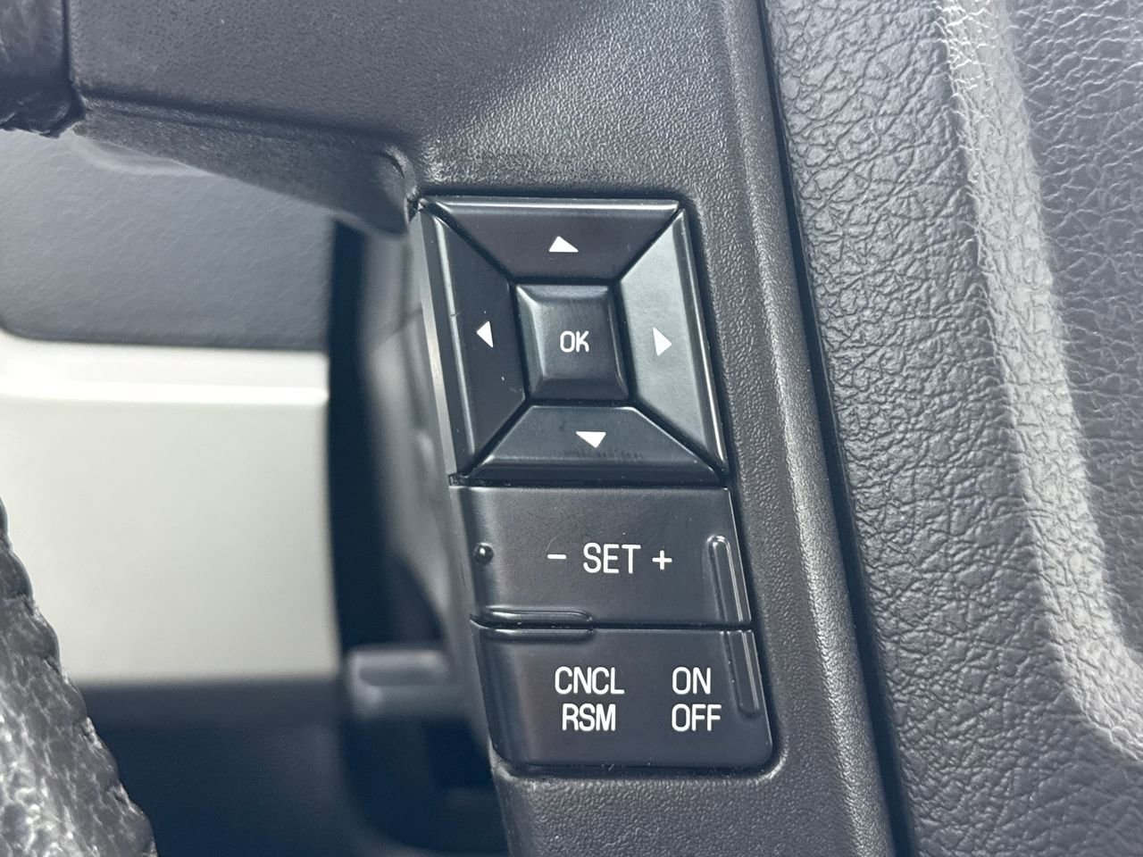 2013 Ford F150 Lariat