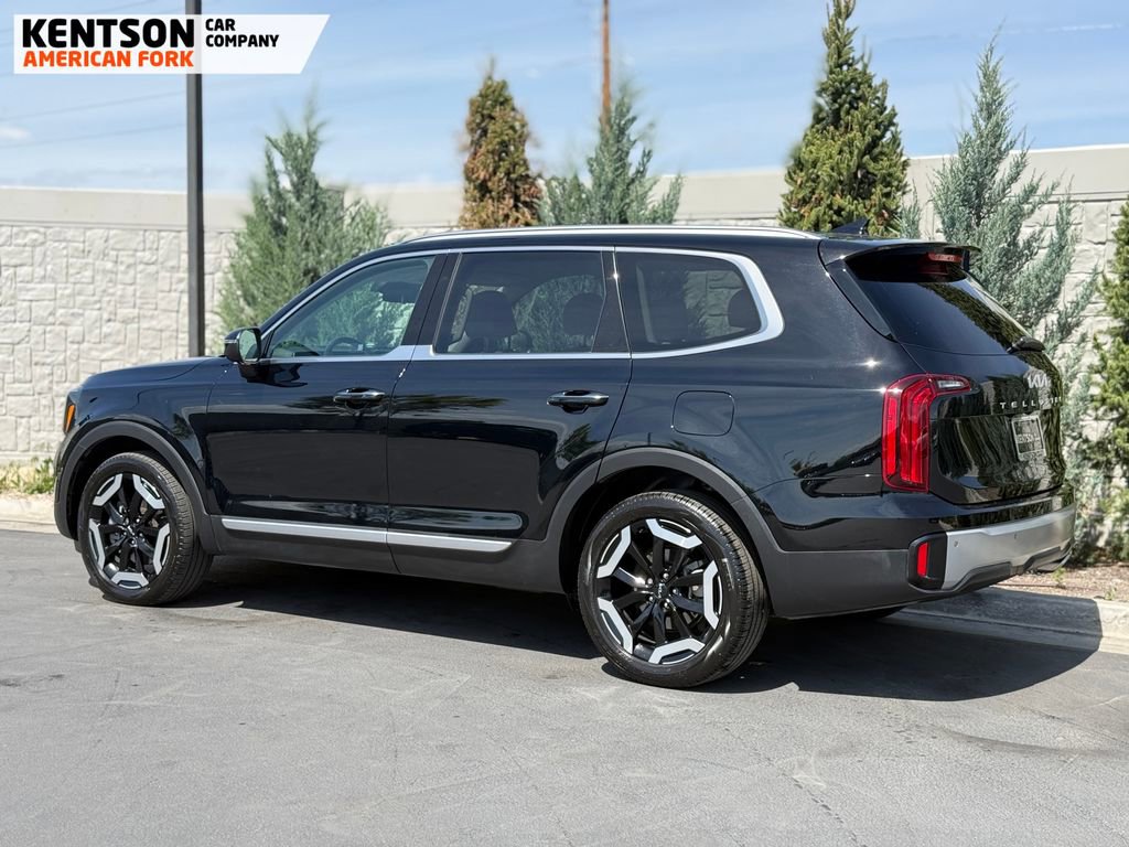2023 Kia Telluride S