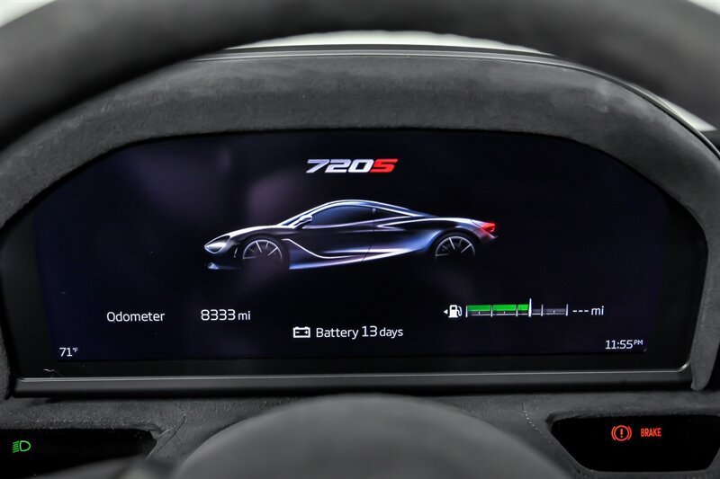 Used 2018 McLaren 720S Performance photo 26