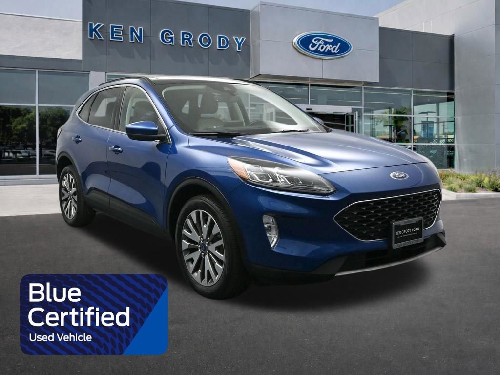 2022 Ford Escape Titanium