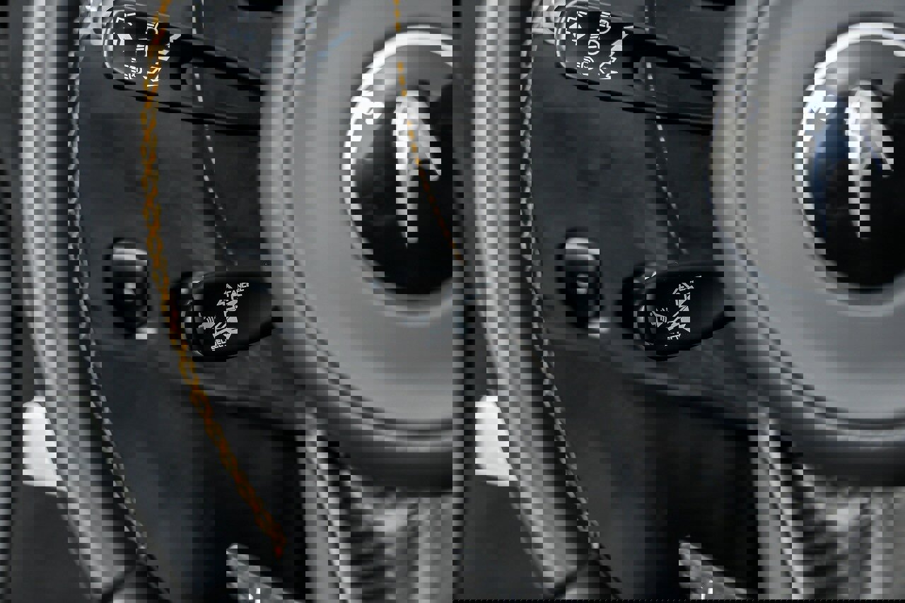 Used 2023 McLaren 720S Spider photo 31