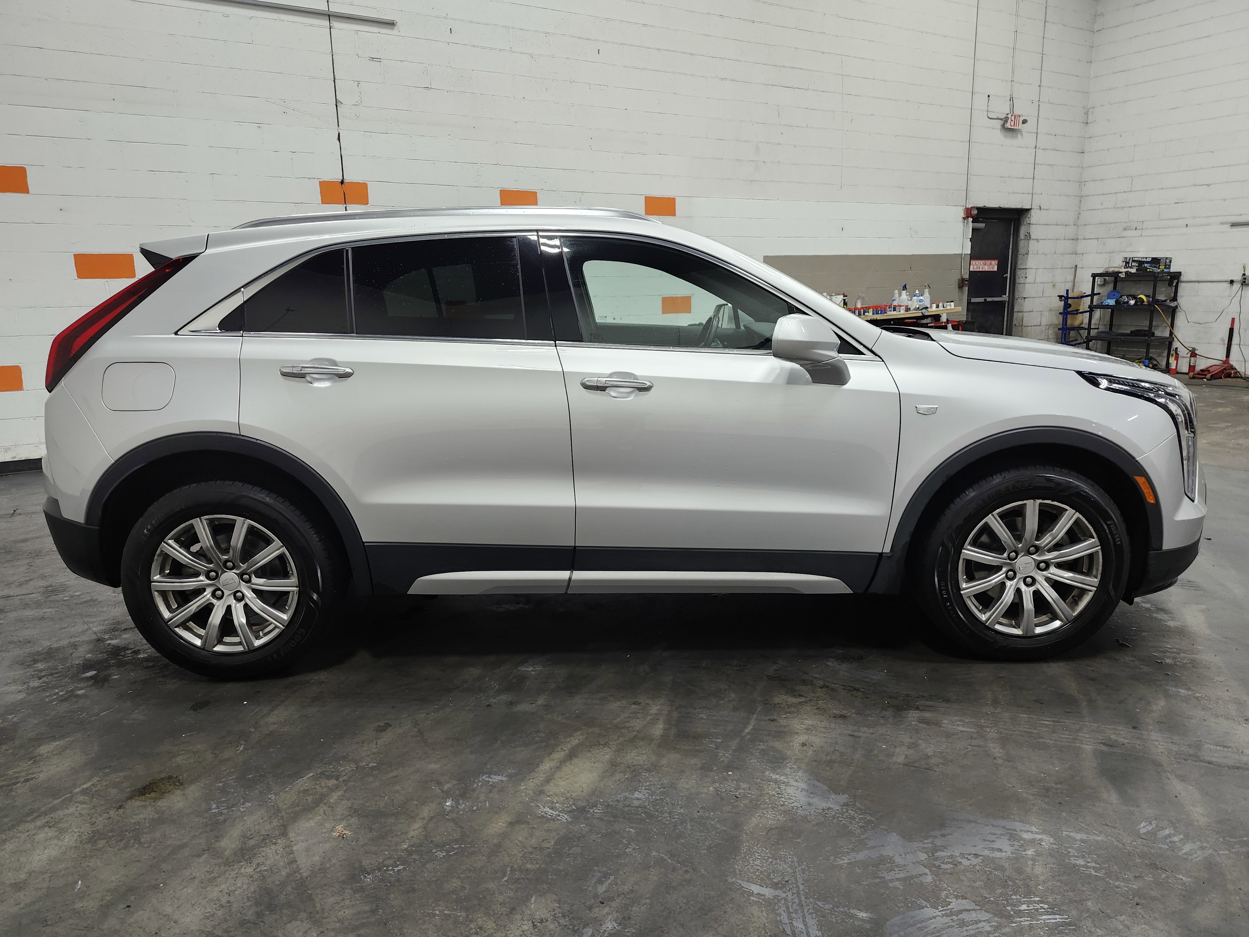 2019 Cadillac XT4 Premium Luxury