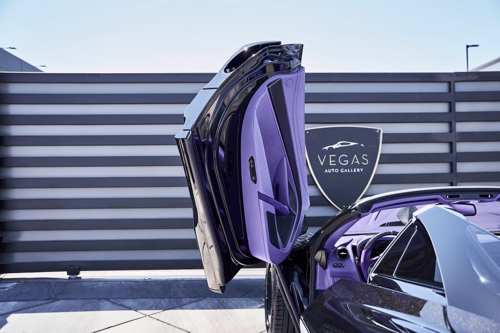 Used 2022 McLaren 765LT photo 32