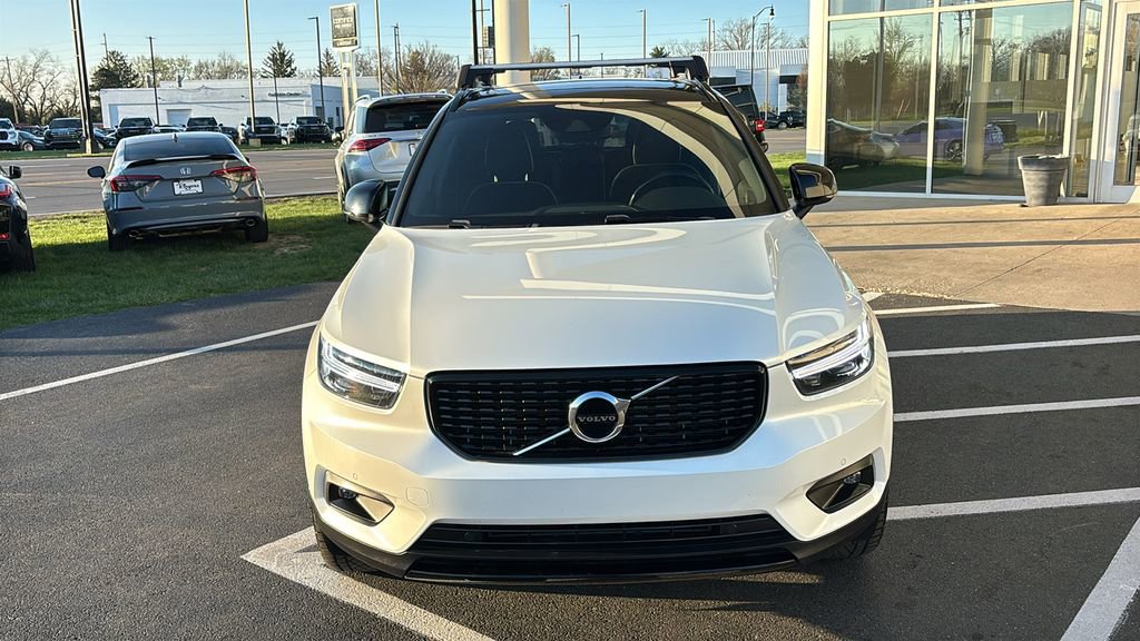 2021 Volvo Xc40 T5 R-Design